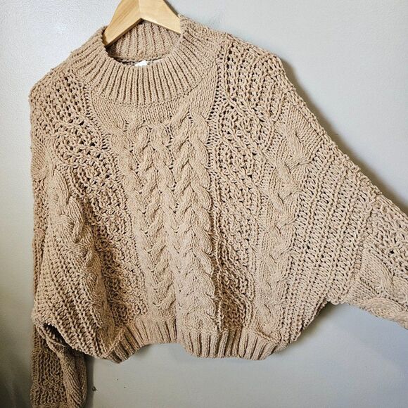 NWT POL TAN CHUNKY KNIT BATWING CHENILLE SWEATER SIZE L - Picture 3 of 15